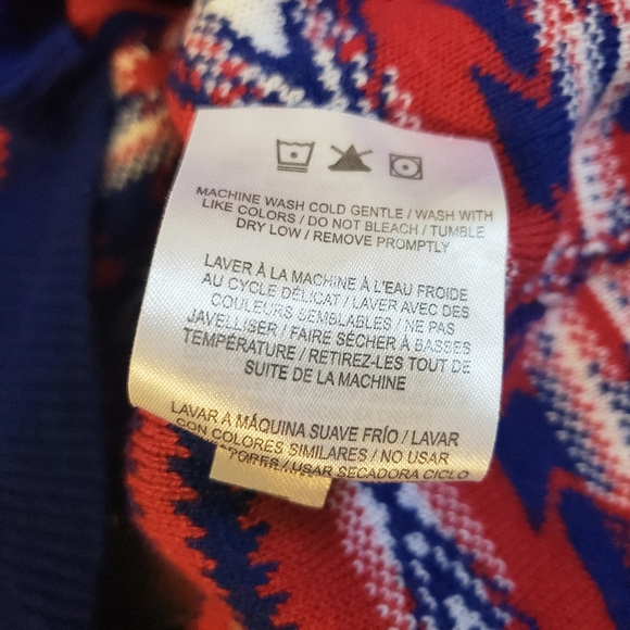 NFL Team Apparel NY Giants Mens M Sweater Vest Knit Blue Red White Football - Picture 7 of 7